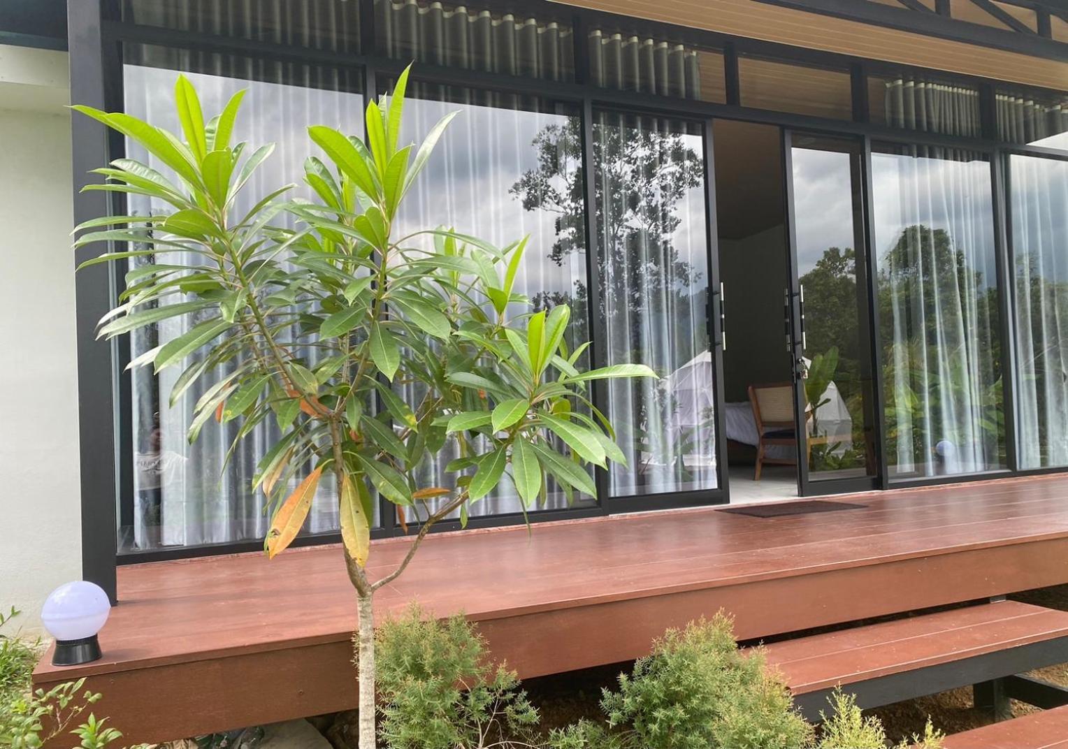 فندق Cosy Garden Khao Sok Khao Sok National Park المظهر الخارجي الصورة